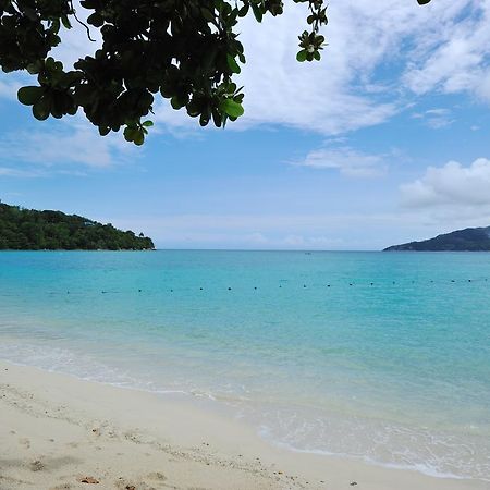 Tri Trang Beach Resort Patong Экстерьер фото