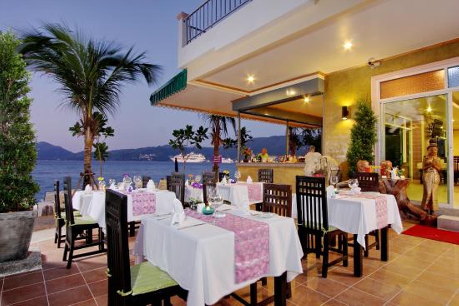 Tri Trang Beach Resort Patong Экстерьер фото