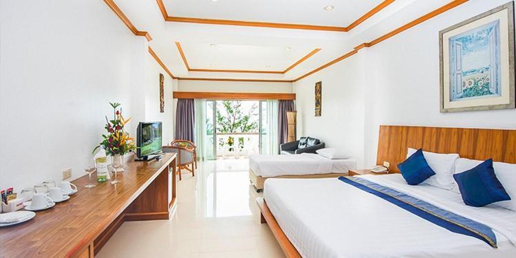 Tri Trang Beach Resort Patong Экстерьер фото