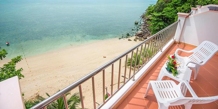 Tri Trang Beach Resort Patong Экстерьер фото